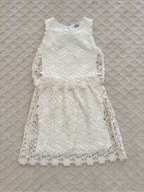 Zara Ivory Floral Lace Sleeveless Dress. Size 9-10.